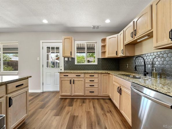 971 Ursula Street, Aurora CO 80011