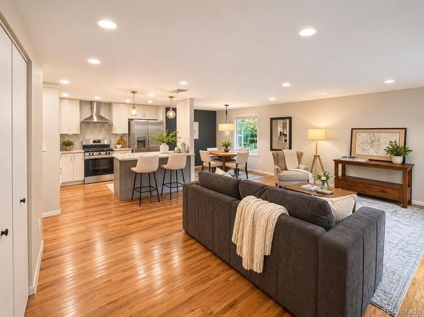 113 Caribou Place, Longmont CO 80504