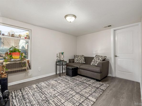 1679 Robb Street, Lakewood CO 80215