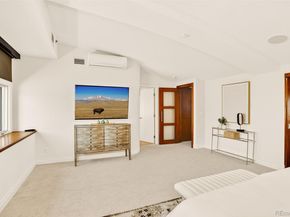 1735 19th Street 7B, Denver CO 80202