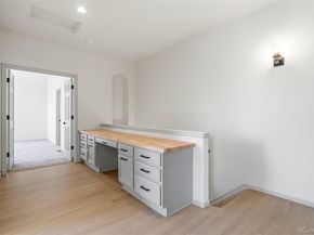 160 Granby Way C, Aurora CO 80011