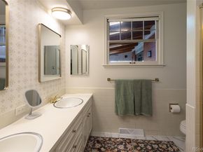 2550 E Eldorado Place, Denver CO 80210