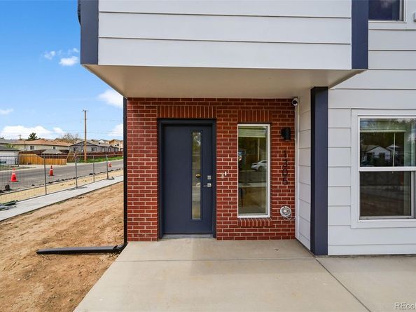 1291 N Akron Street, Aurora CO 80010