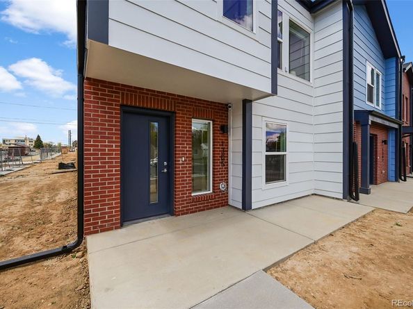 1291 N Akron Street, Aurora CO 80010