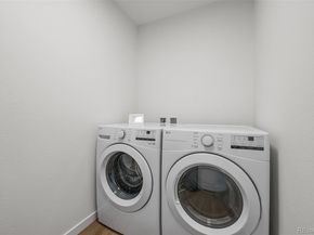 1291 N Akron Street, Aurora CO 80010
