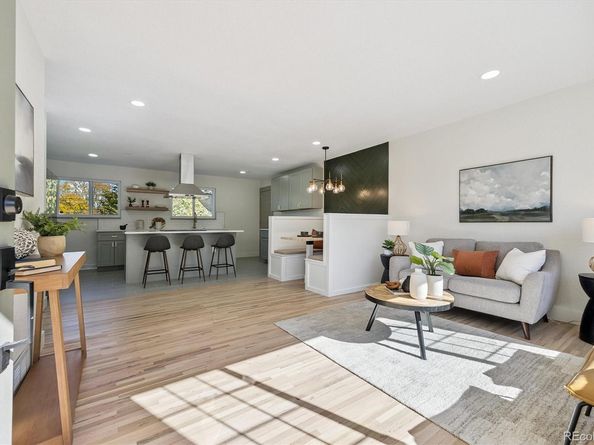 707 W Easter Avenue, Littleton CO 80120