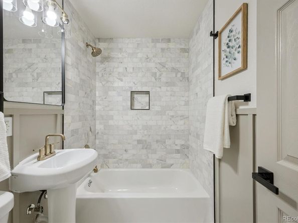 707 W Easter Avenue, Littleton CO 80120