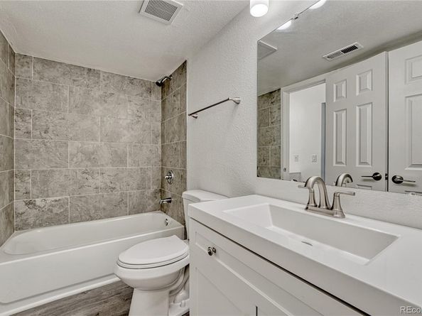 4283 S Salida Way 8, Aurora CO 80013