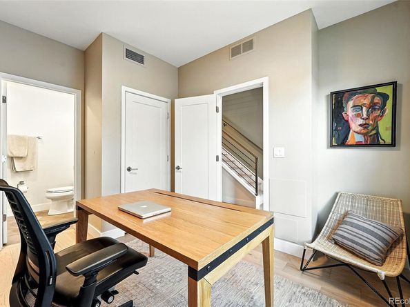 Undisclosed Address #3724431, Denver CO 80204