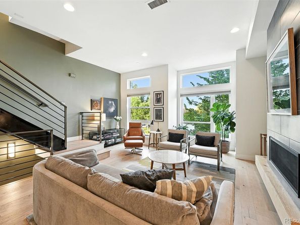 Undisclosed Address #3724431, Denver CO 80204