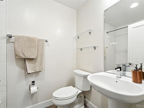 Undisclosed Address #3724431, Denver CO 80204