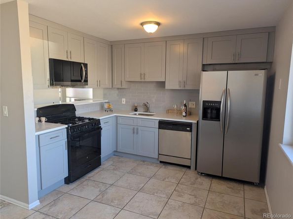 2246 N Coronado Parkway A, Denver CO 80229