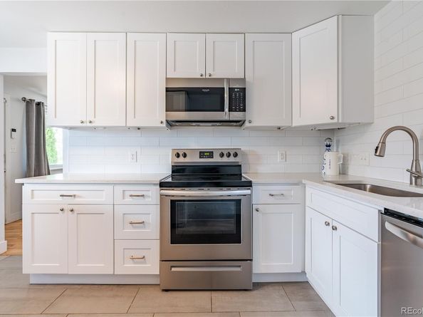 2179 W Vassar Avenue, Englewood CO 80110