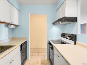 955 Eudora Street 1106, Denver CO 80220