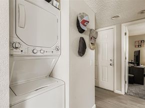 Undisclosed Address #3928405, Aurora CO 80017