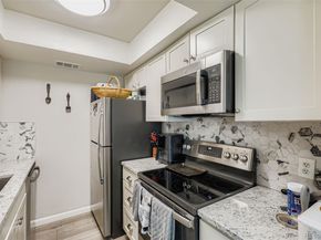 Undisclosed Address #3928405, Aurora CO 80017