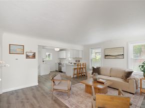 1650 Geneva Street, Aurora CO 80010