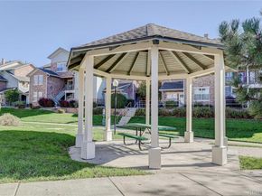 18601 E Water Drive E, Aurora CO 80013