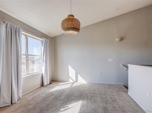 18601 E Water Drive E, Aurora CO 80013