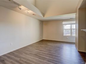 18601 E Water Drive E, Aurora CO 80013