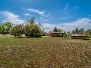 1 Middle Road, Cherry Hills Village CO 80113
