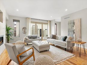 2930 S Lincoln Street, Englewood CO 80113