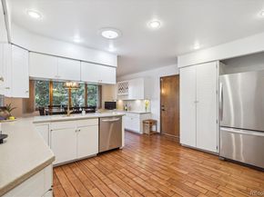 2615 Oak Drive 40, Lakewood CO 80215