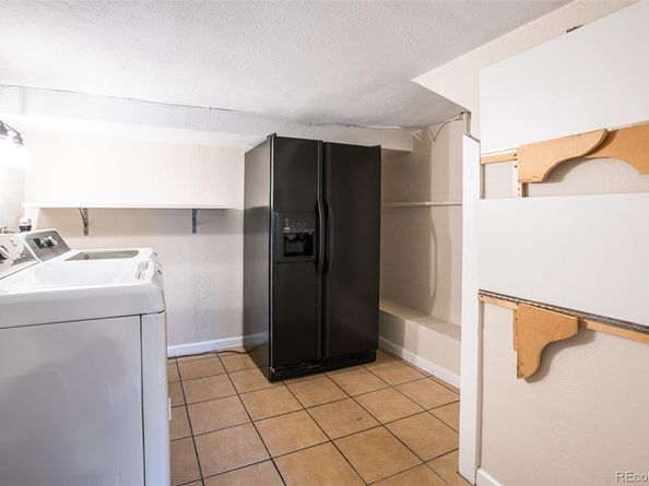 2445 W 39th Avenue, Denver CO 80211