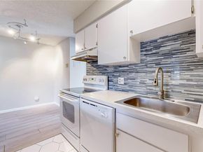 5770 E Warren Avenue 213, Denver CO 80222