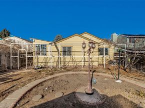 7624 Gray Way, Arvada CO 80003