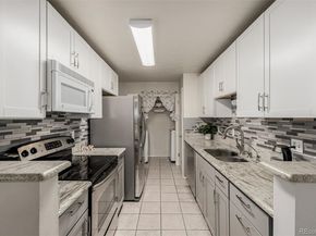 7624 Gray Way, Arvada CO 80003