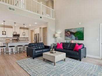 10062 W Victoria Place