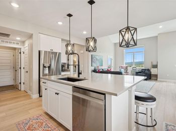 10062 W Victoria Place