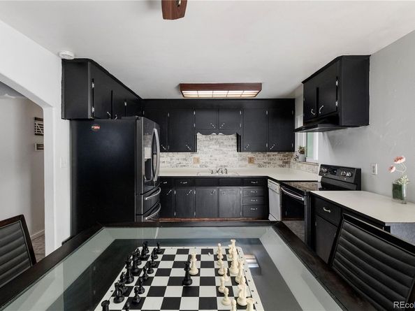 2725 S Grove Street, Denver CO 80236