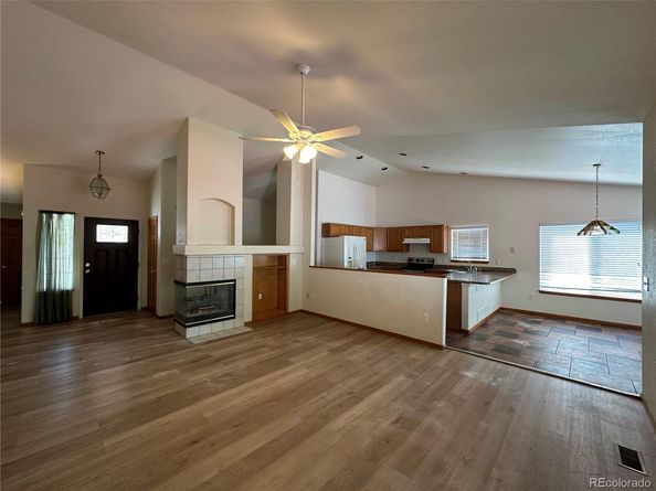 4835 S Danube Way, Aurora CO 80015