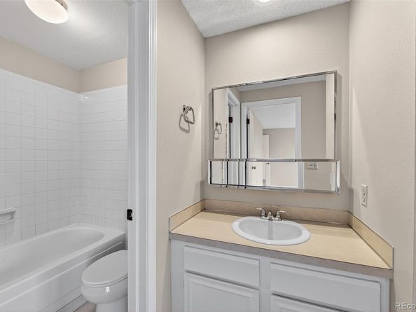 15087 E Louisiana Drive B, Aurora CO 80012