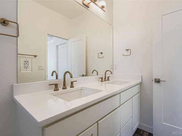 1653 S Andes Circle, Aurora CO 80017