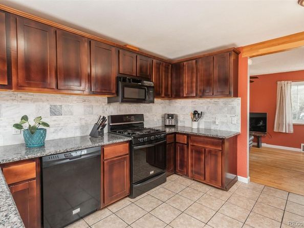 2601 Poplar Street, Denver CO 80207