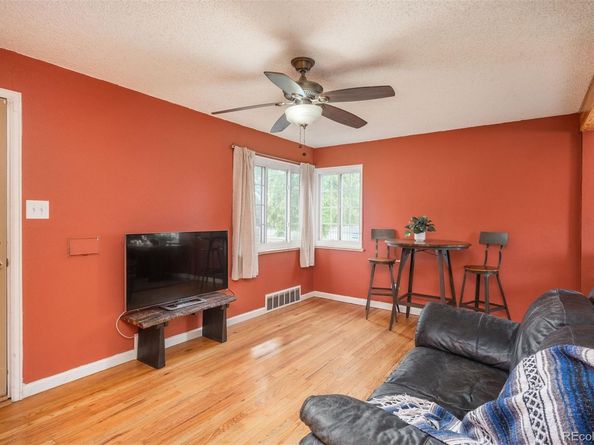 2601 Poplar Street, Denver CO 80207