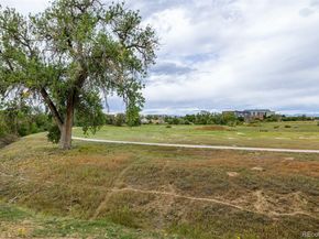 401 S Kalispell Way 301, Aurora CO 80017