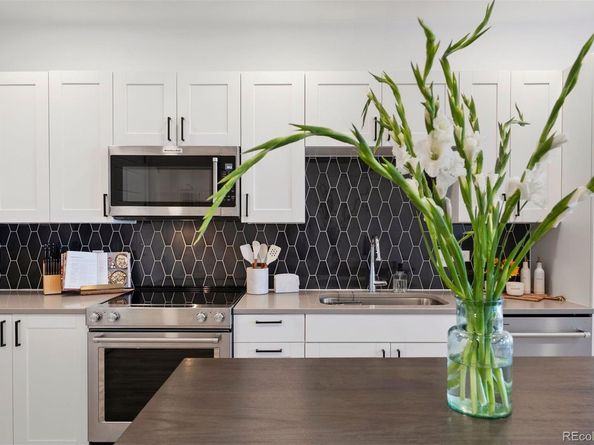 2851 W 52nd Avenue 404, Denver CO 80221