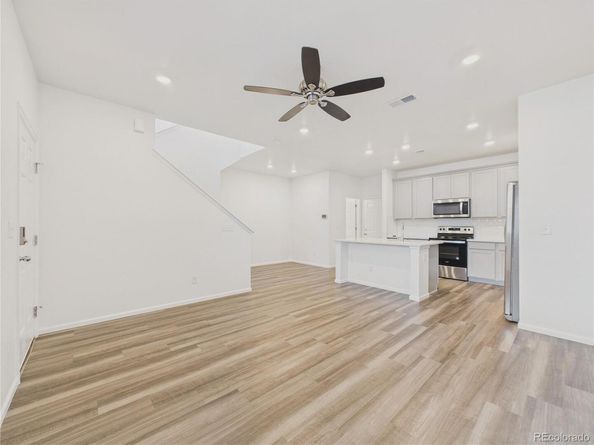 21646 E 59th Place, Aurora CO 80019