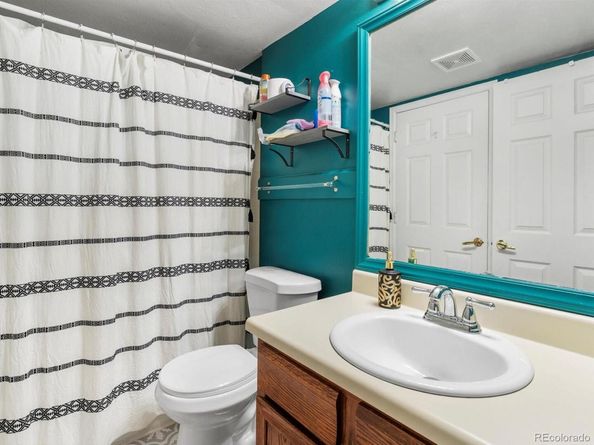 2405 S Worchester Court B, Aurora CO 80014