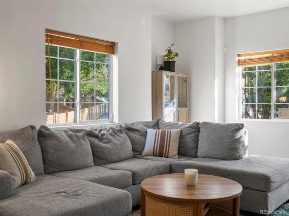 12494 Tennessee Circle, Aurora CO 80012