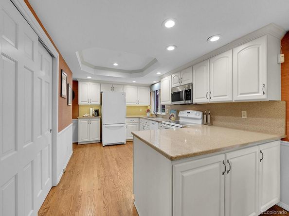 7059 S Columbine Way, Centennial CO 80122