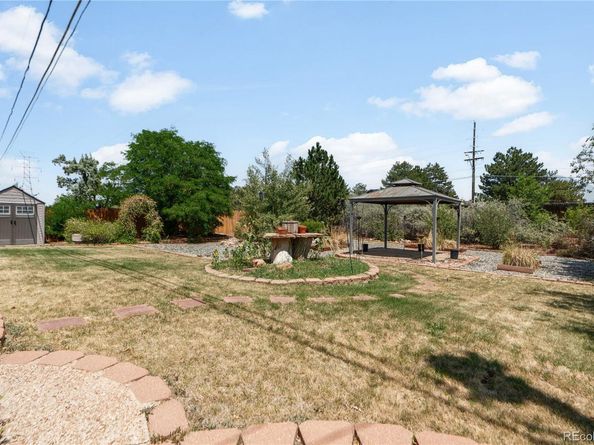 382 Zion Street, Aurora CO 80011