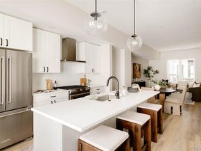 8260 E 36th Avenue 31, Denver CO 80238