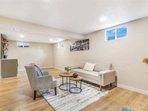 680 Kalmia Way, Broomfield CO 80020