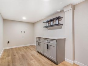 680 Kalmia Way, Broomfield CO 80020