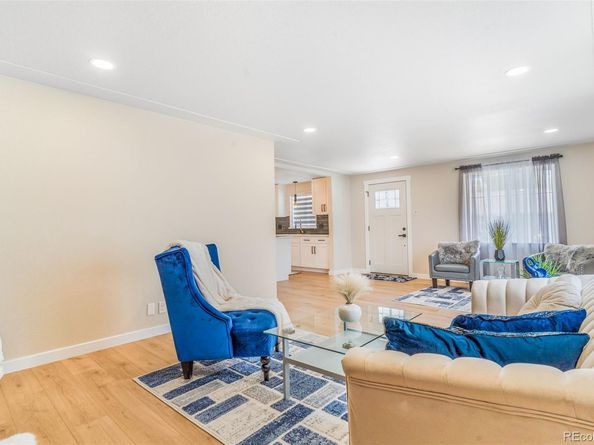 680 Kalmia Way, Broomfield CO 80020